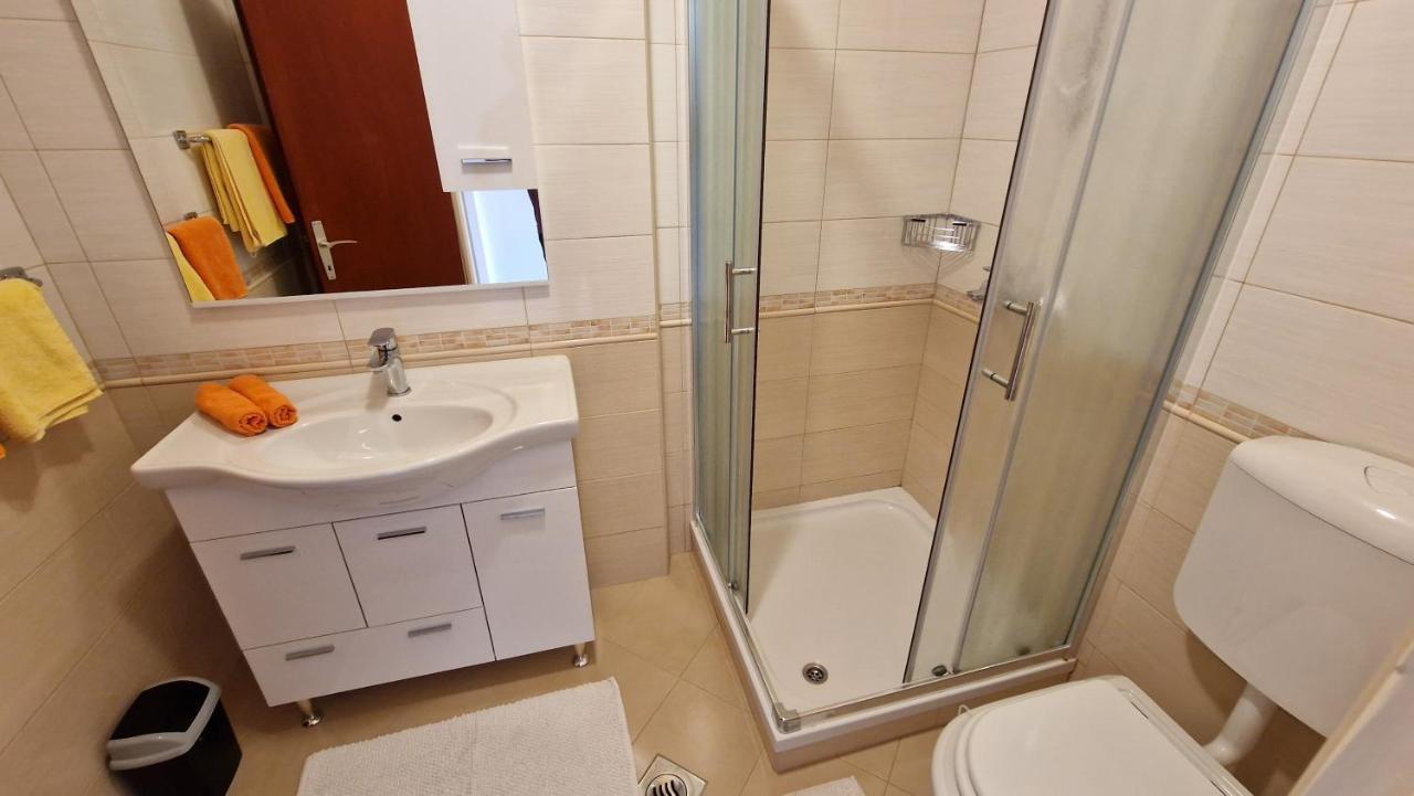 شقة Haus Anica راب المظهر الخارجي الصورة